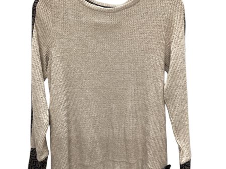 Top Long Sleeve By Clothes Mentor In Tan Online Hot Sale