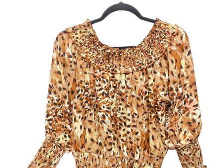 Top Long Sleeve By Clothes Mentor In Animal Print, Size: S on Sale