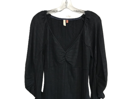 Black Top Long Sleeve By Pilcro, Size: 1x Supply