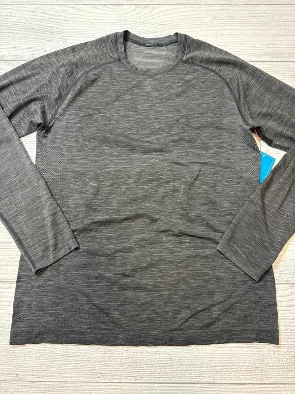 Athletic Top Long Sleeve Collar By Lululemon In Grey, Size: M Supply