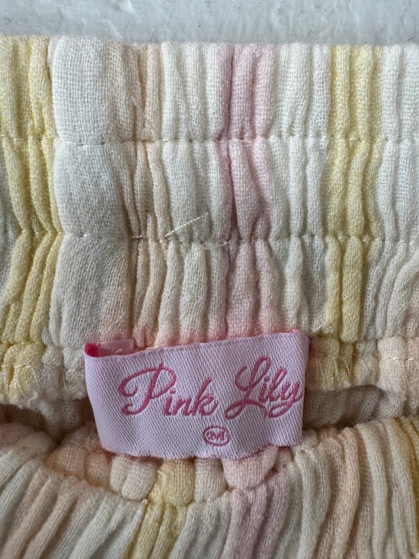 Shorts By Pink Lily In Pink & Yellow, Size:6 For Discount